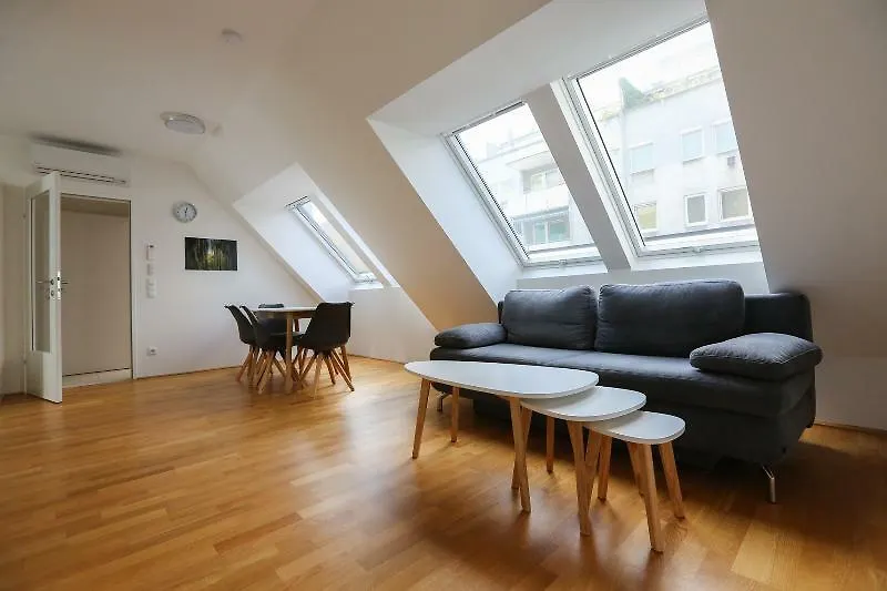 4 Beds&More Vienna Apartments Austria